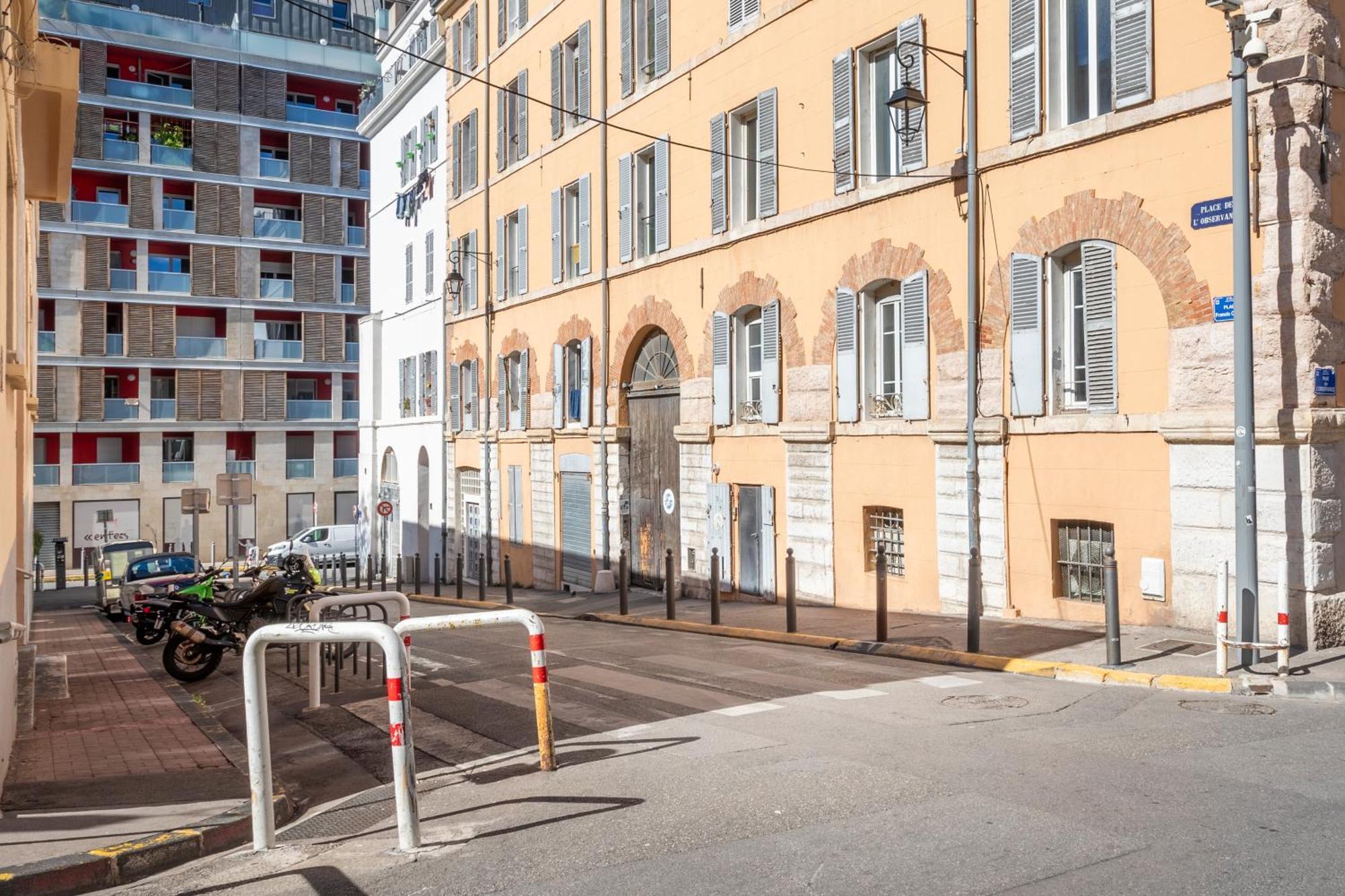 Adira Marseille Panier 2 Etoiles Appartement Buitenkant foto